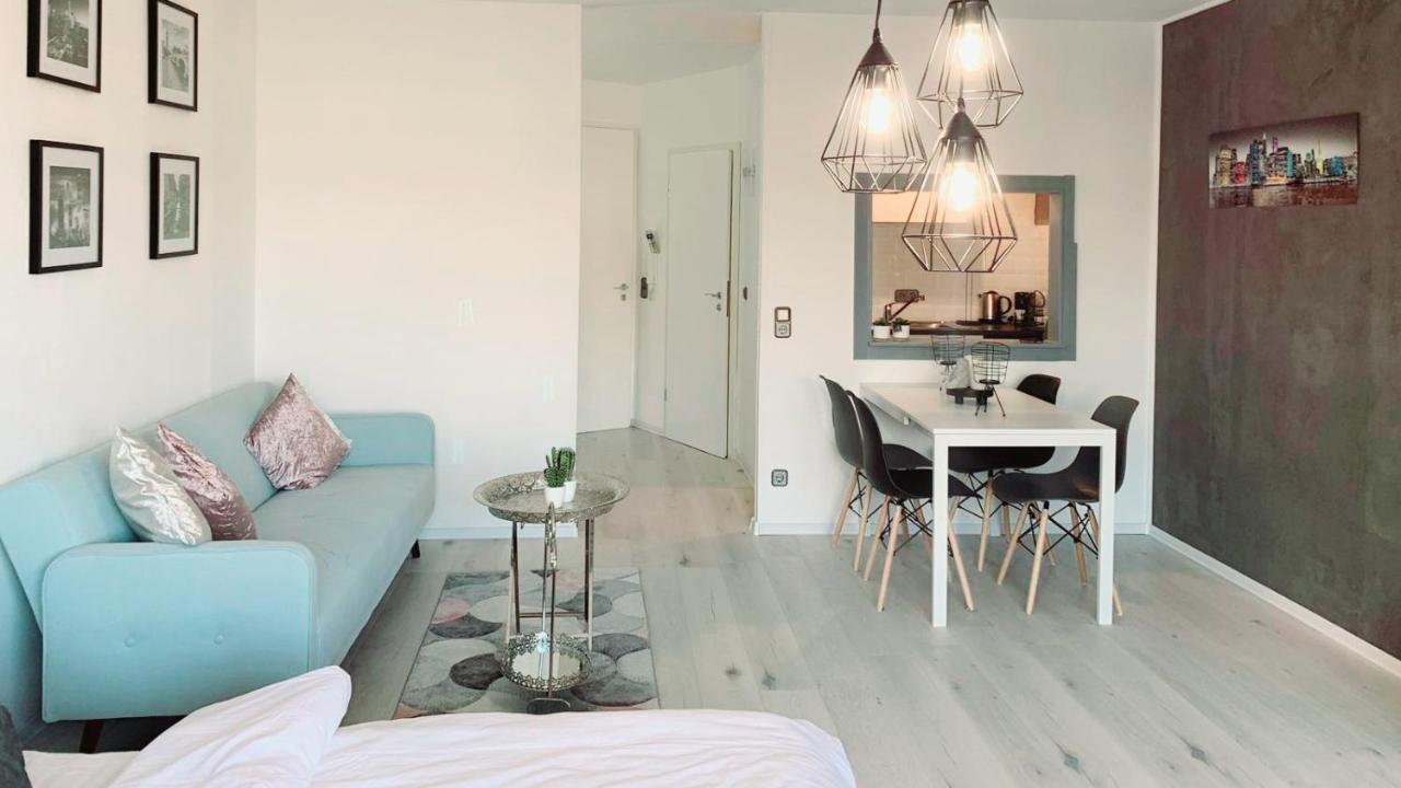 ✪ Beautiful Studio In Center With Amazing View ✪ Манхайм Екстериор снимка